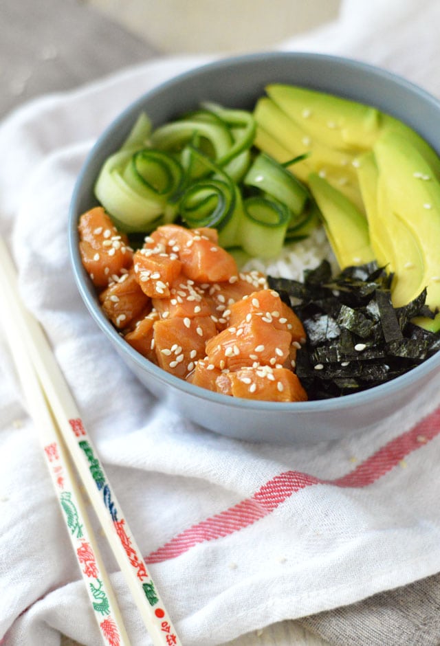 Poké bowl recept zalm
