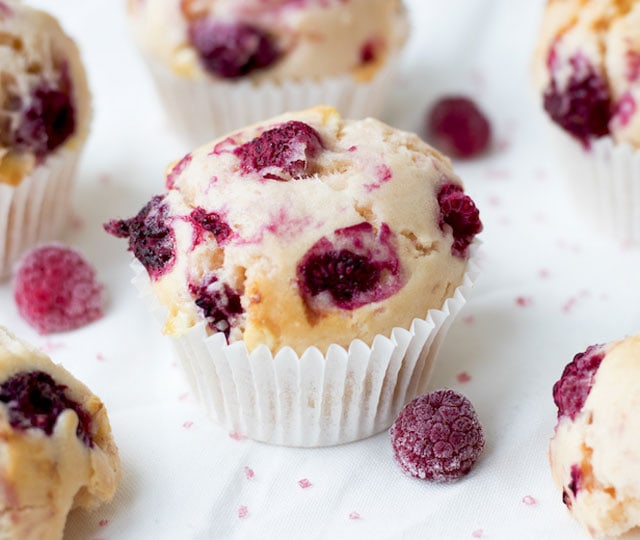 Valentijn recept: Roze muffins met witte chocolade & frambozen