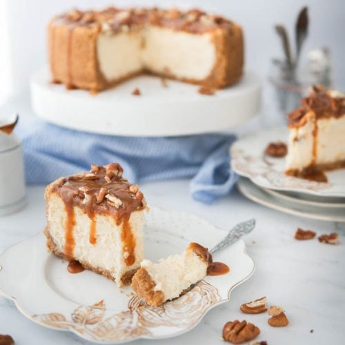 Caramel pecan cheesecake