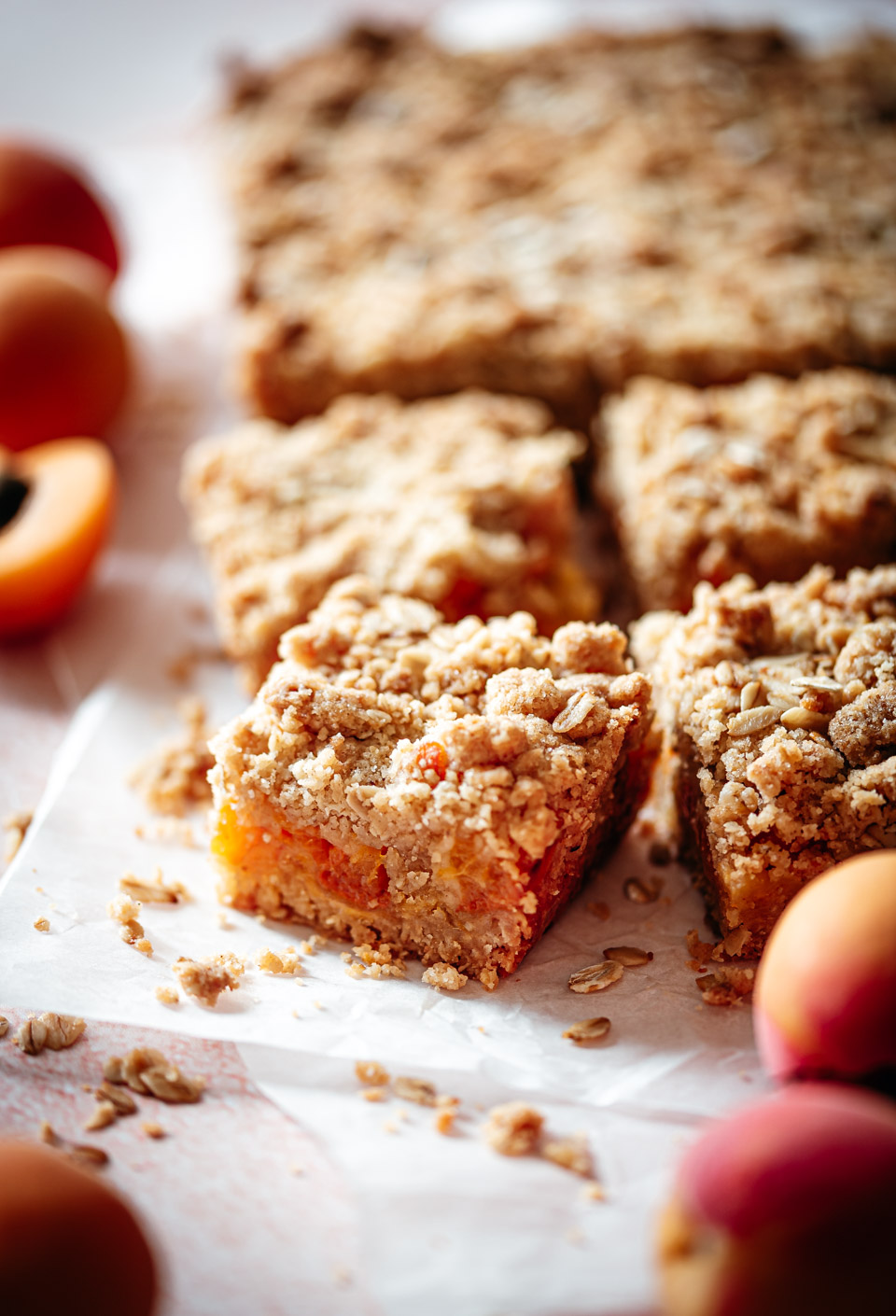 Abrikozen-kruimeltaart