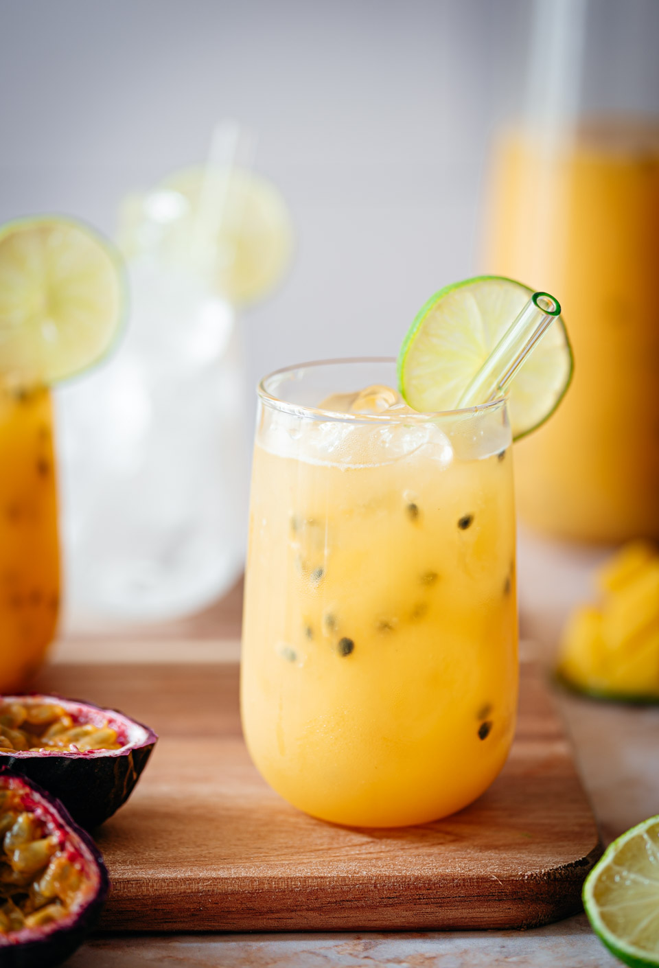 Ijsthee met mango en passievrucht