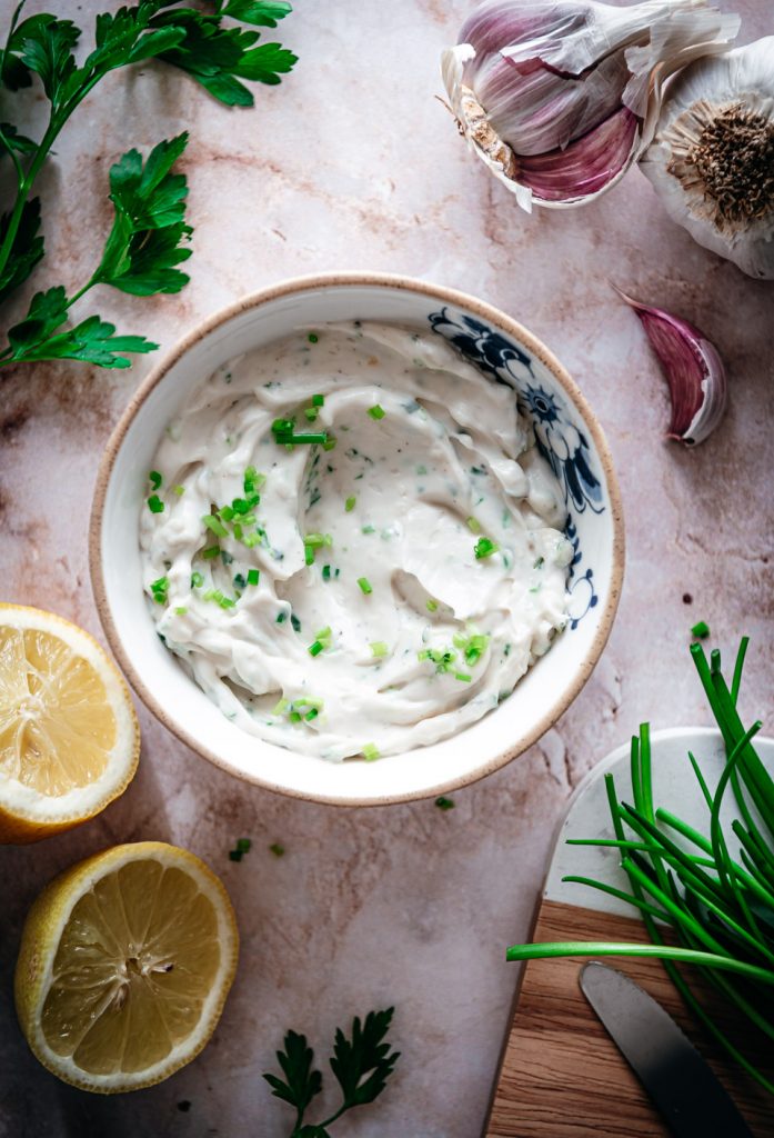 Knoflooksaus zelf maken