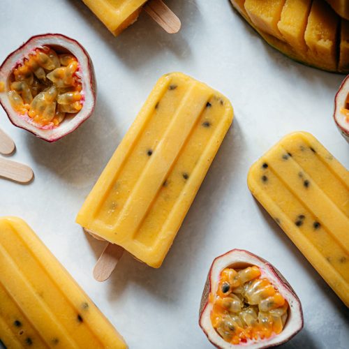 Waterijsjes met mango en passievrucht