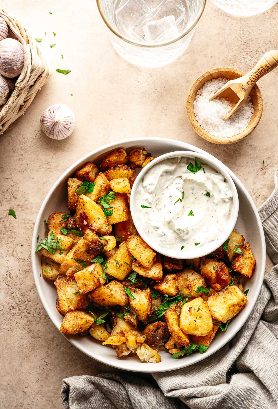 Gebakken aardappels kruiden