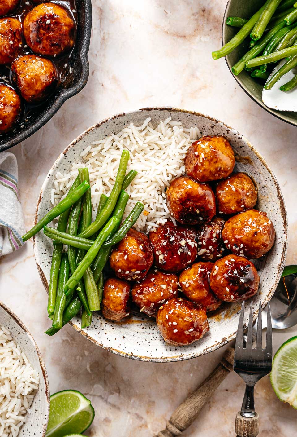 Zoetzure kipgehaktballetjes