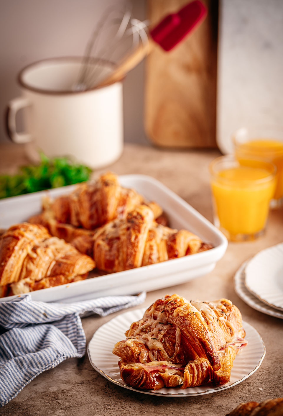Croissants met ham en kaas