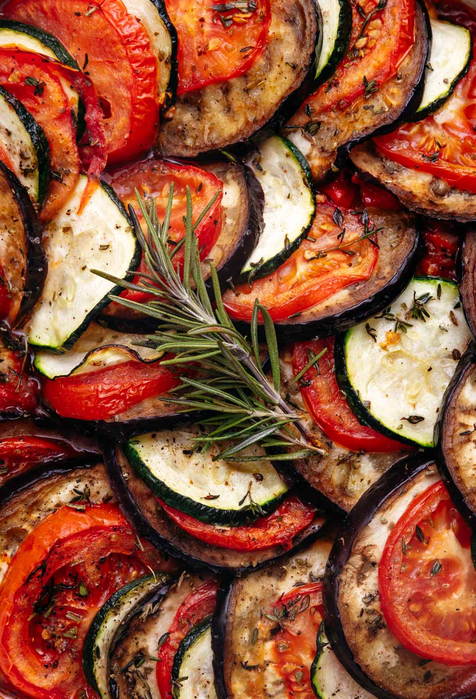 Ratatouille met aubergine courgette en tomaat