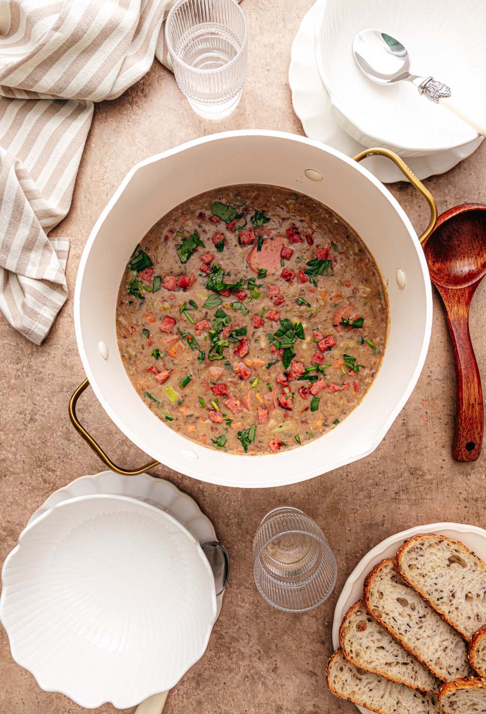 Recept bruine bonensoep