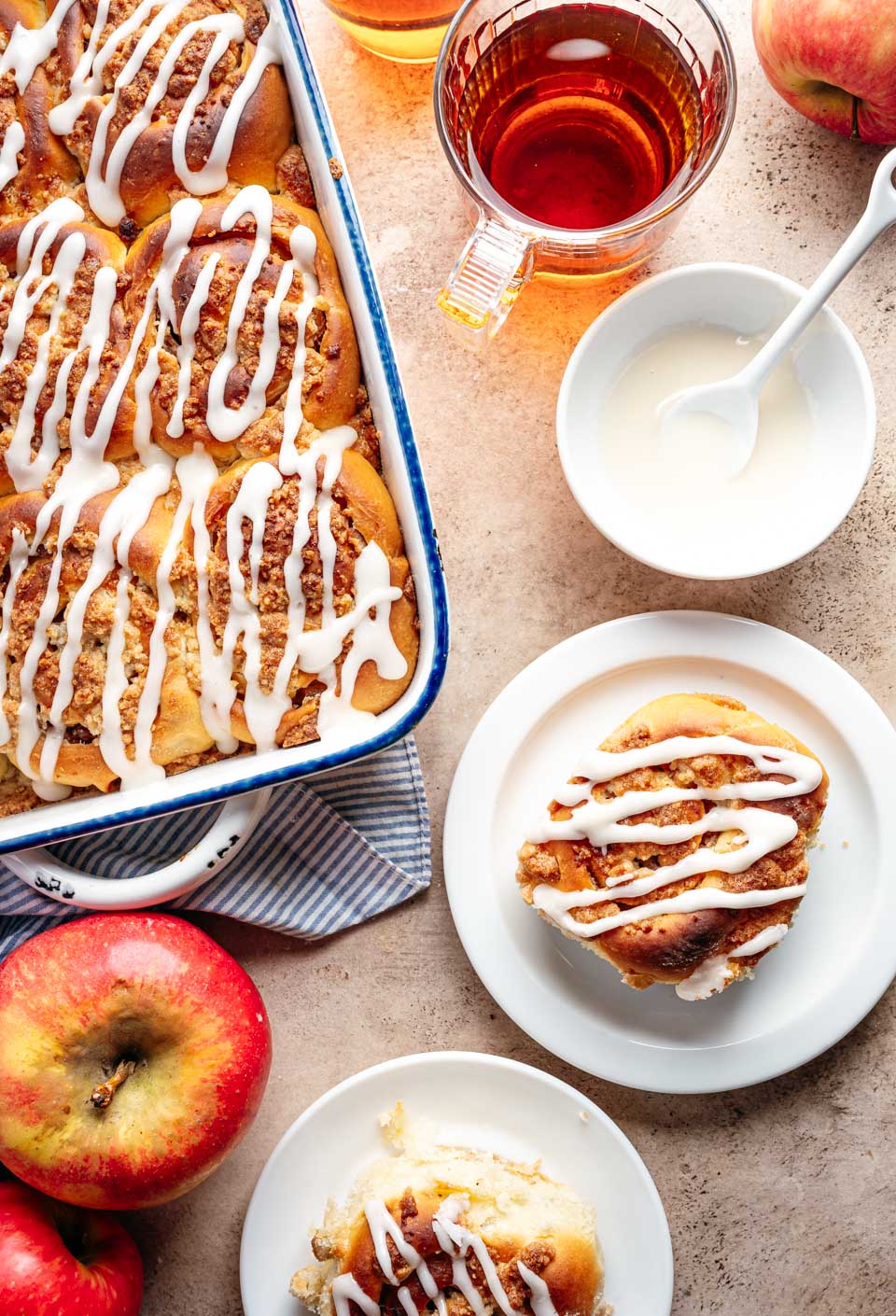 Zoete broodjes met appel