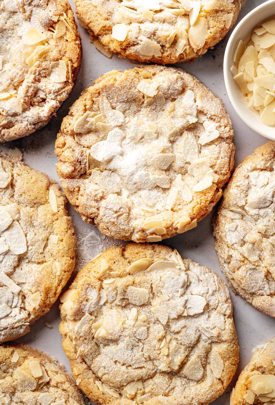 Amandle croissant cookies