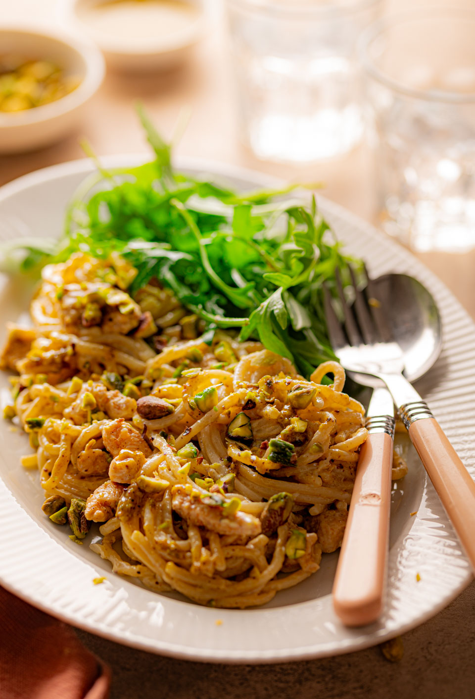 Pistache pasta pesto met kip