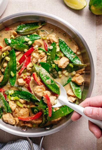 Groene curry met kip (de LEKKERSTE) | Eef Kookt Zo