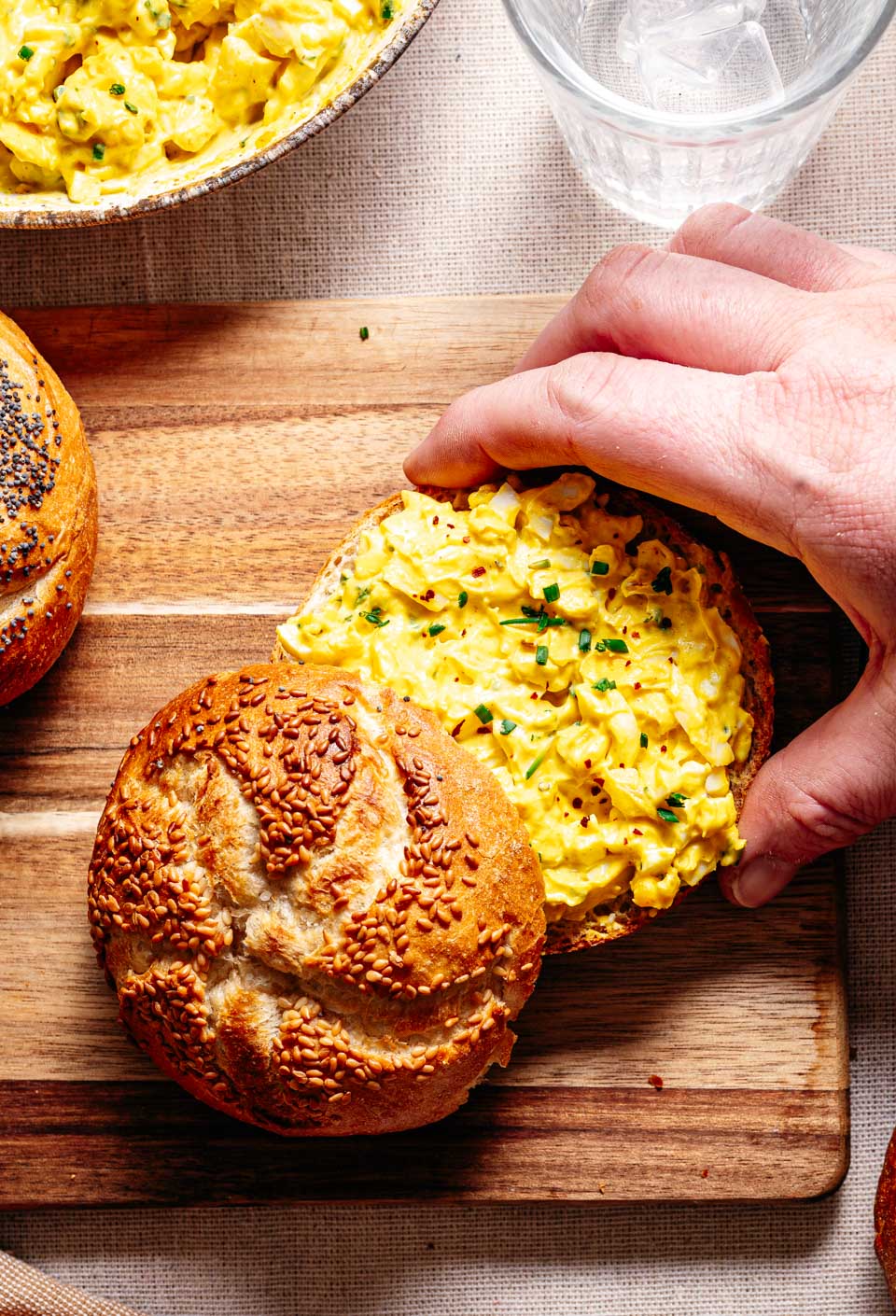 Pittige Surinaamse eiersalade