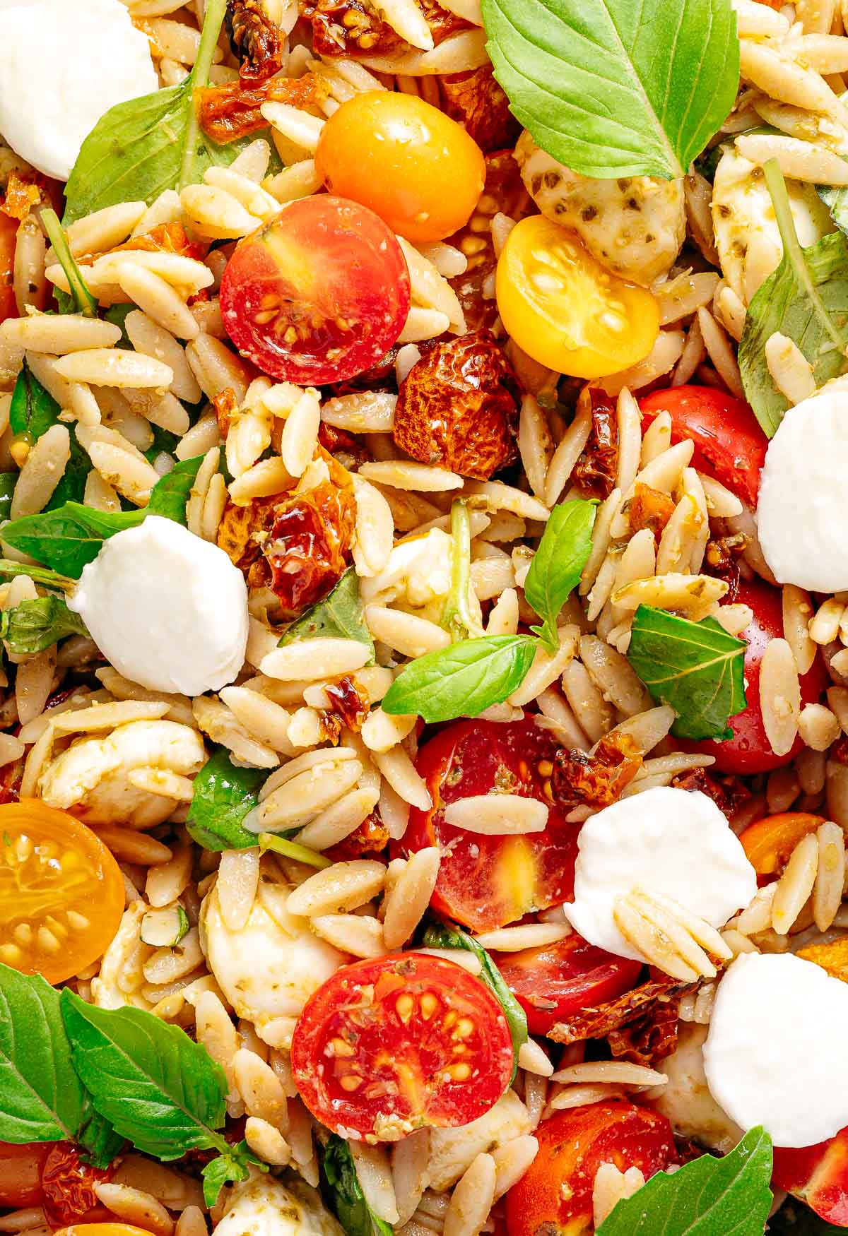 Italiaanse salade met orzo