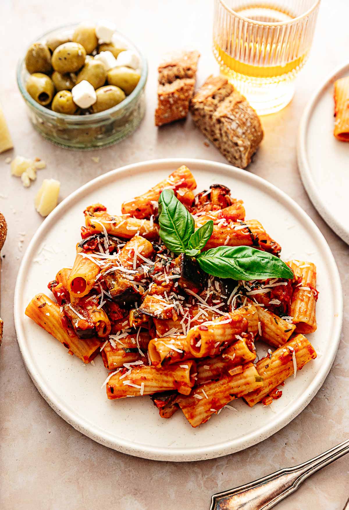 Pasta alle norma met aubergine