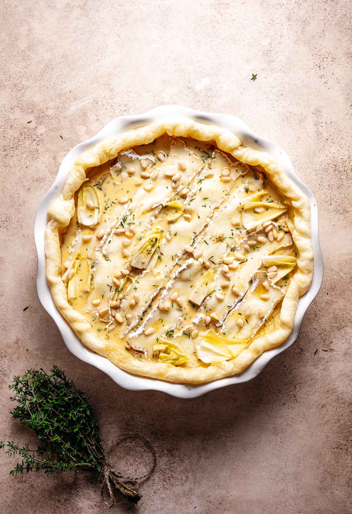 Witlof quiche voor hij de oven in gaat