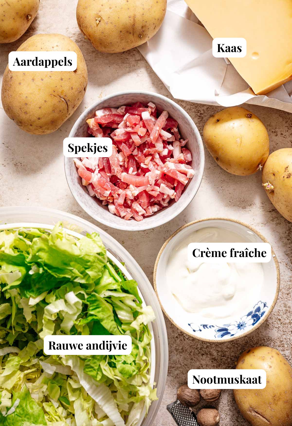 Ingredienten andijviestamppot met spekjes