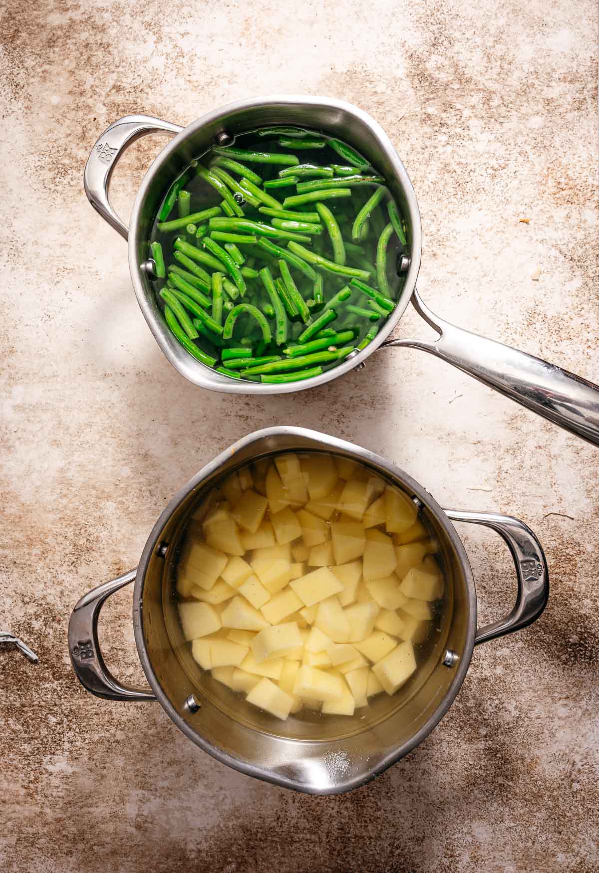 Stap 1: sperziebonen en aardappels koken