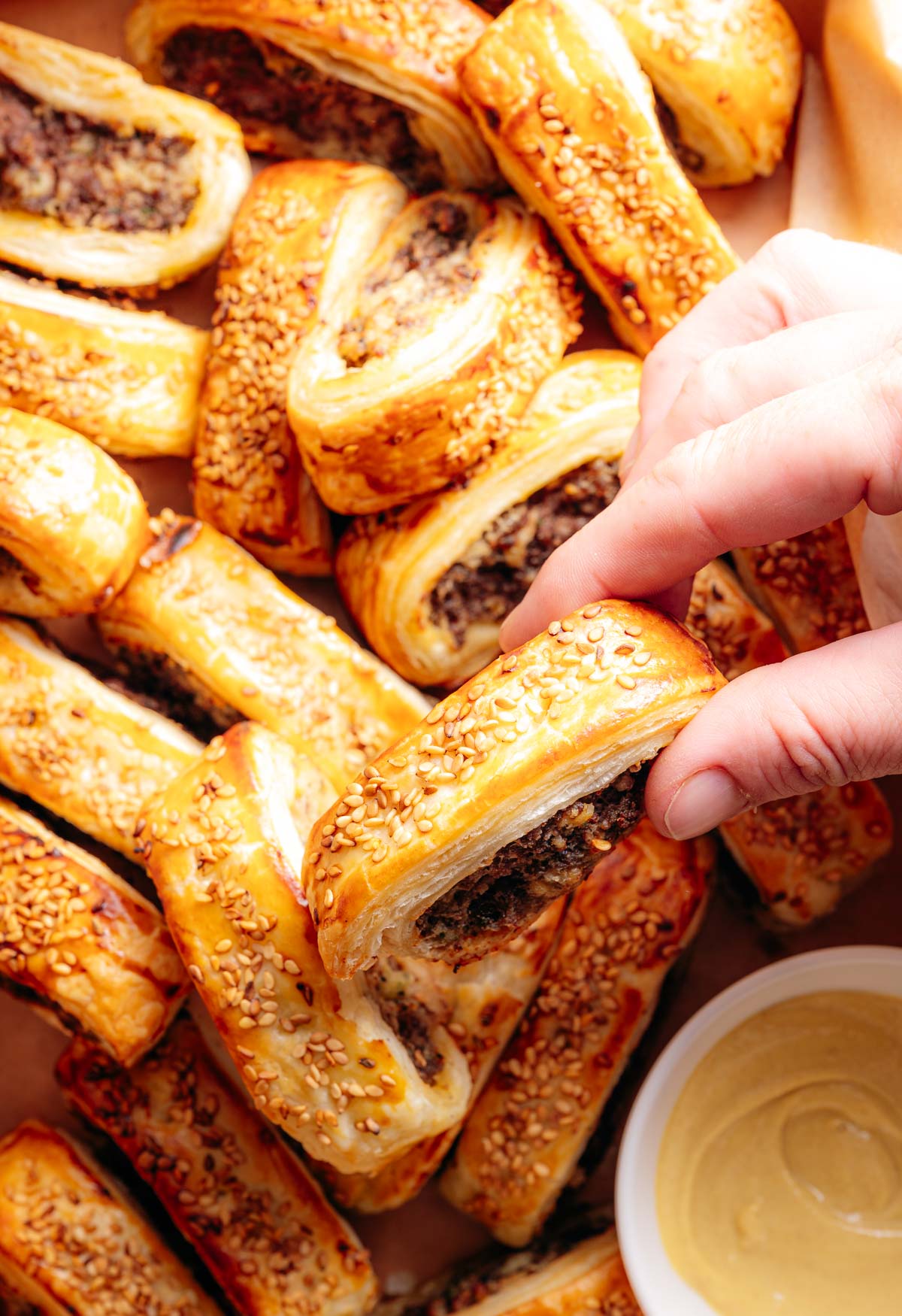 Kleine saucijzenbroodjes