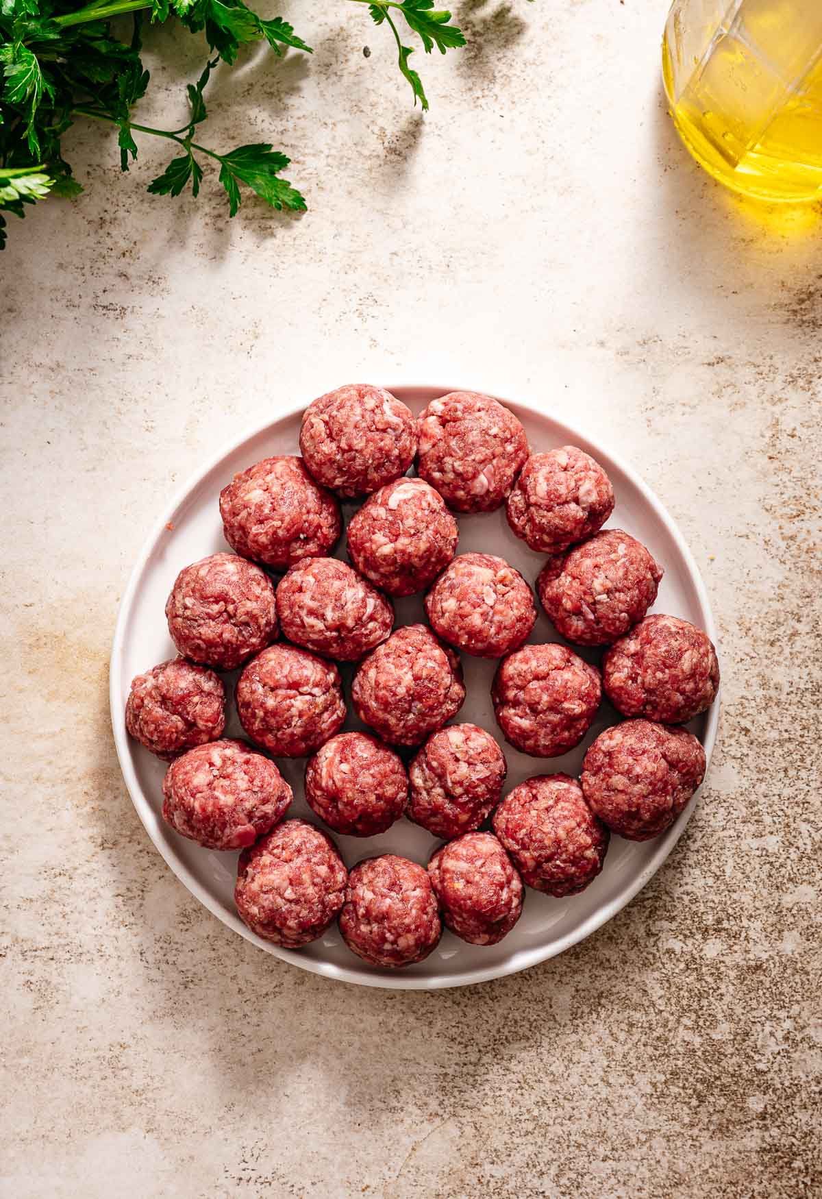 Stap 1: gehaktballetjes maken