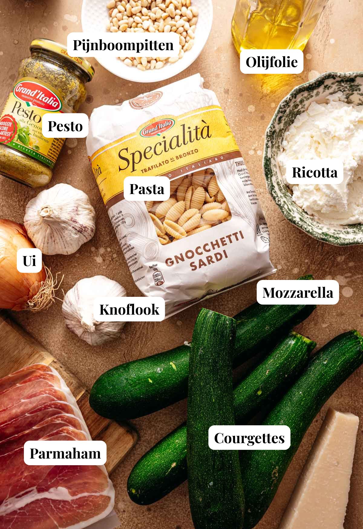 Ingredienten voor courgette pasta